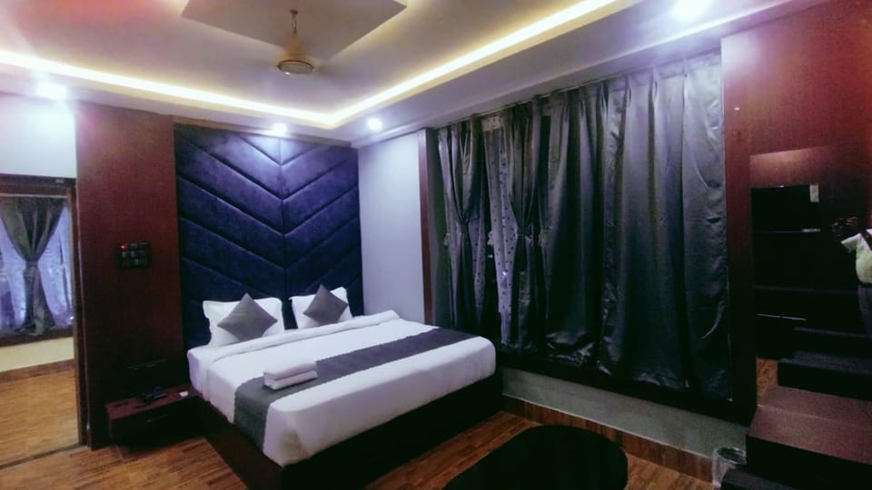 Hotel Baidyanatham Inn Hotel in West Bengal