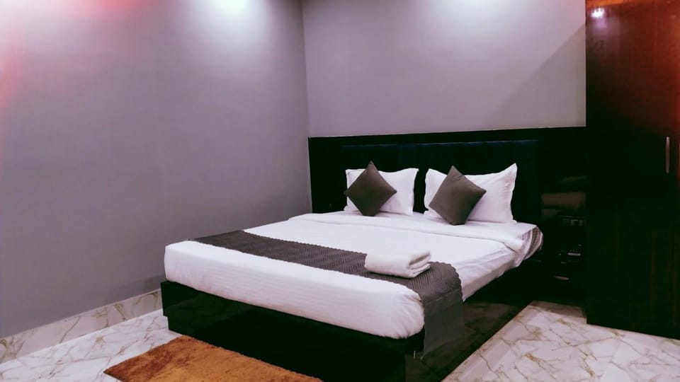 Hotel Baidyanatham Inn Hotel in West Bengal
