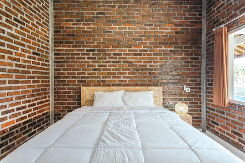 Monik Guest House Bed and Breakfast in North Kuta