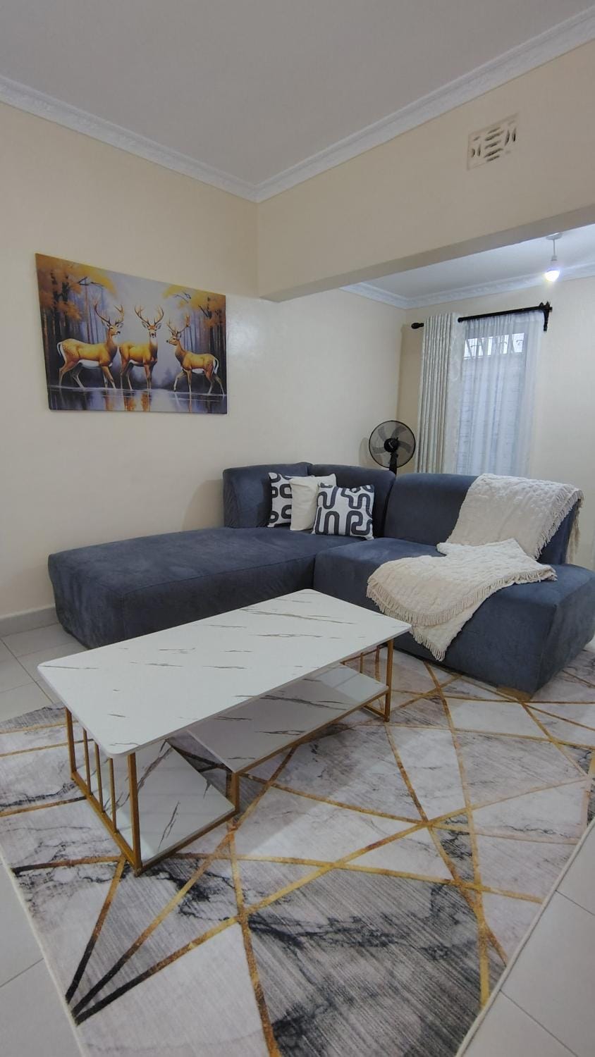 Lauryl Comfy Stays Apartment in Uganda