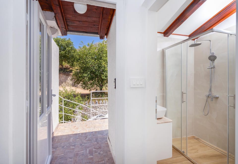 Studio Petrunjela-Mlini Apartment in Mlini