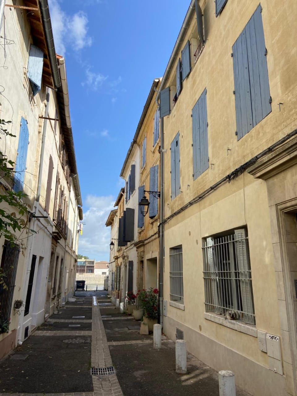 Property building, Neighbourhood, Street view