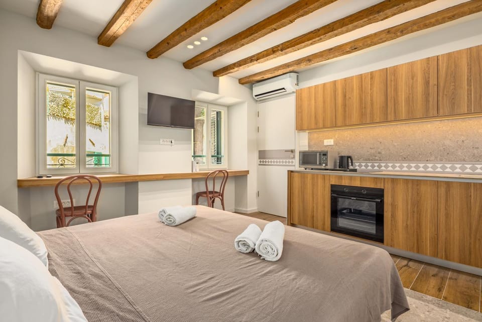 Diocletian's Suites Centre Palace Hotel in Split