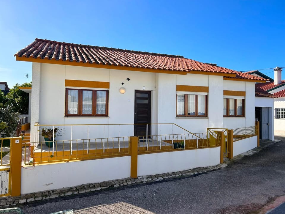 Ninho da Irene House in Leiria, Portugal