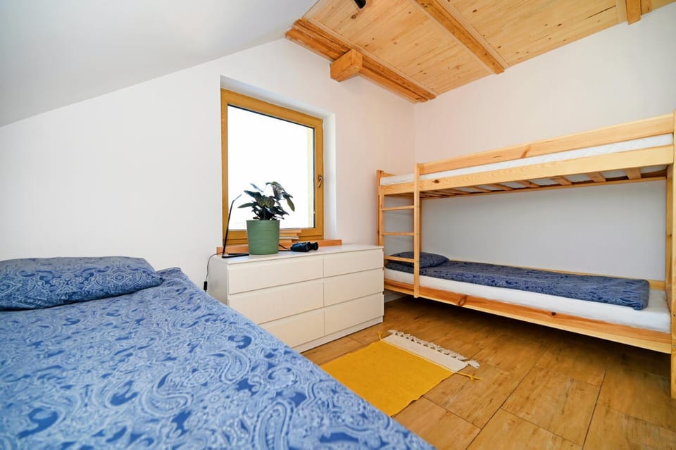 Bed, Photo of the whole room, Bedroom, bunk bed
