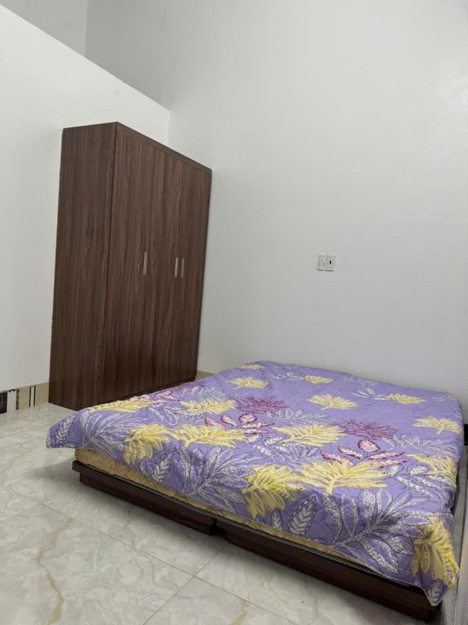 Bed, Photo of the whole room, Bedroom, wardrobe