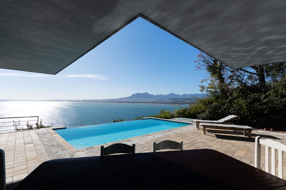 Patio, Day, View (from property/room), Balcony/Terrace, Mountain view, Pool view, Sea view, Swimming pool, sunbed