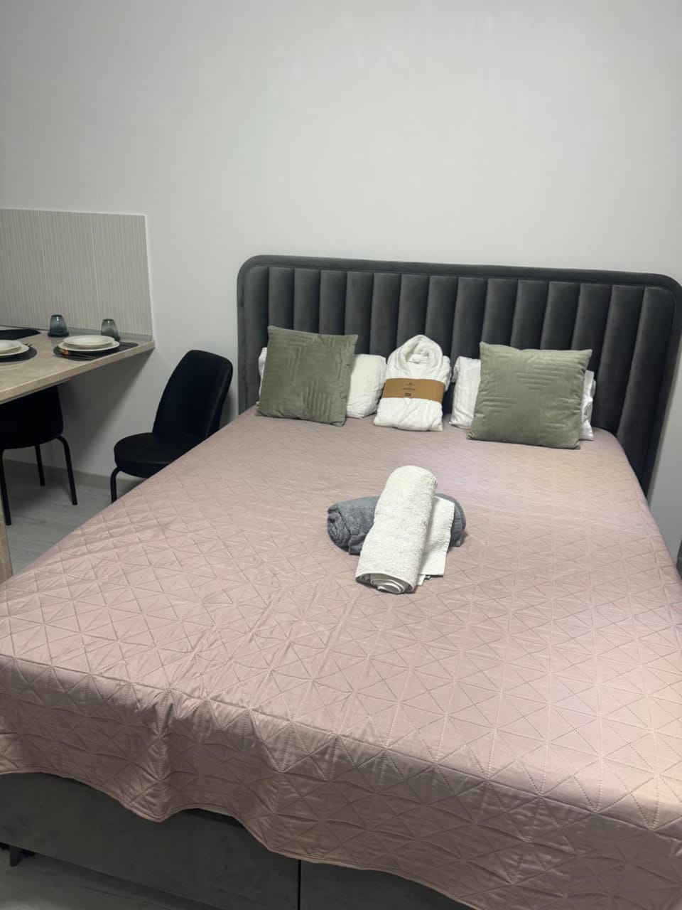 Rin grand 1 room luxury Apartment in Bucharest