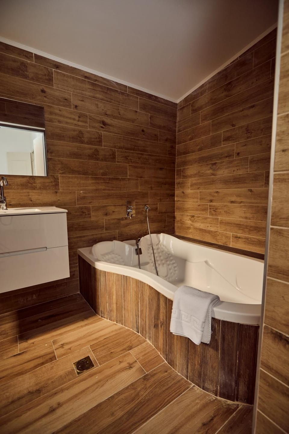 Hot Tub, Bathroom, Bath