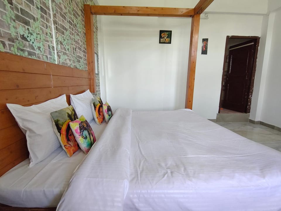 The Sanmit Stay Kasauli by Splendid Retreat Hotels Apartment in Himachal Pradesh