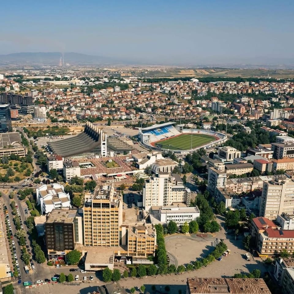 Nearby landmark, Day, Bird's eye view, City view