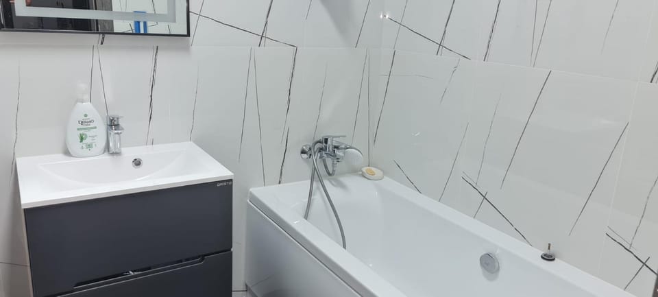 Apartament confortabil si accesibil Apartment in Bucharest