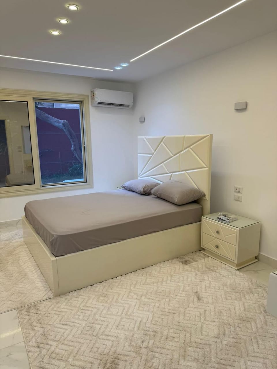 شقة فاخرة مفروشة تطل على النيل بالجيزة Apartment in Cairo