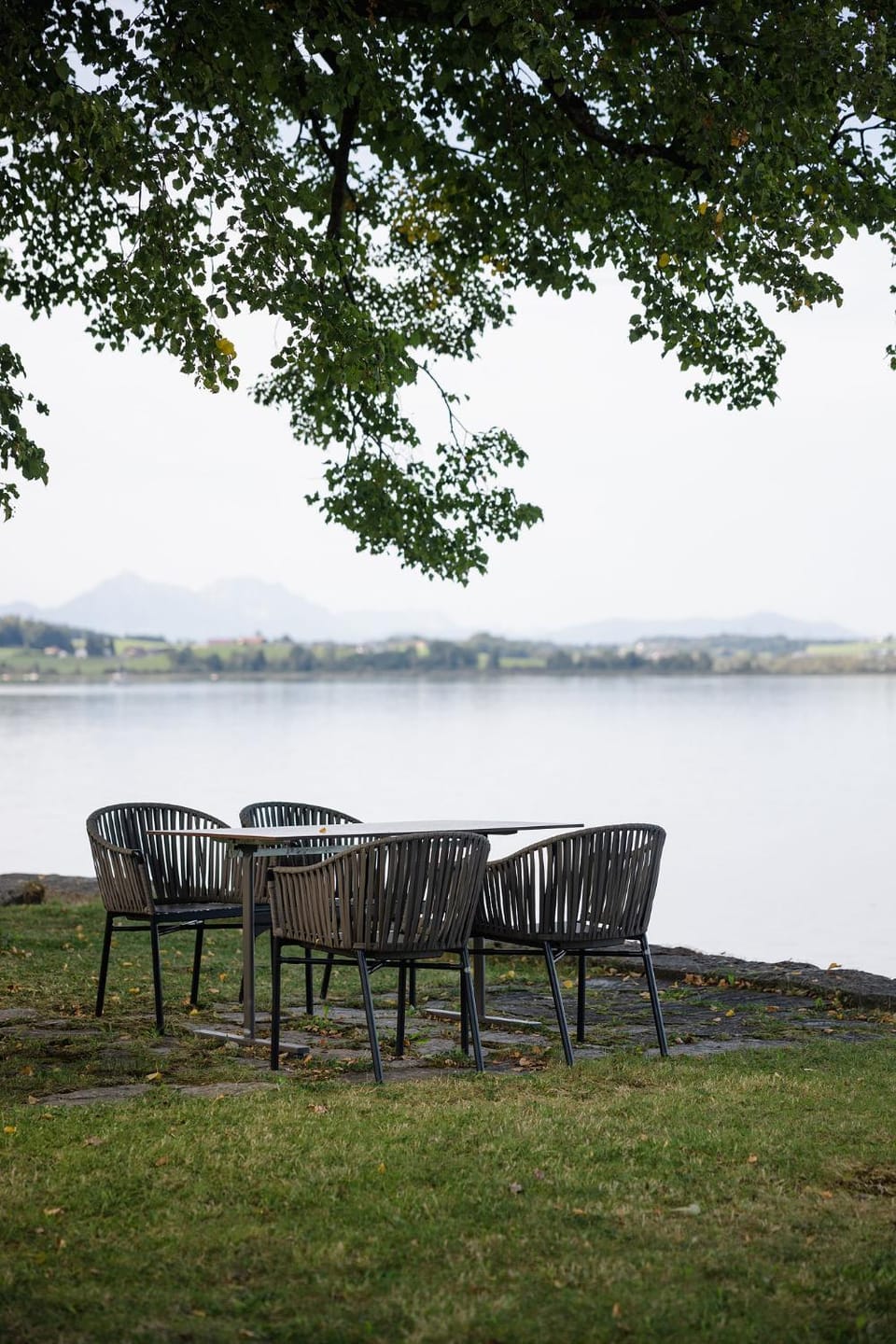 Balcony/Terrace, Beach, Lake view