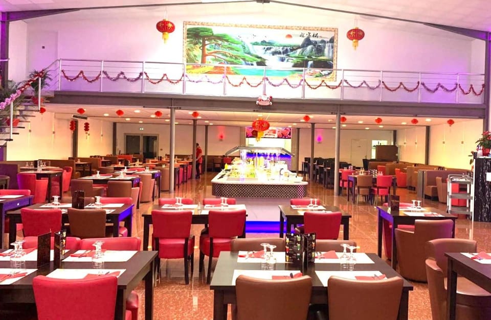 Restaurant/places to eat, Food and drinks, Food