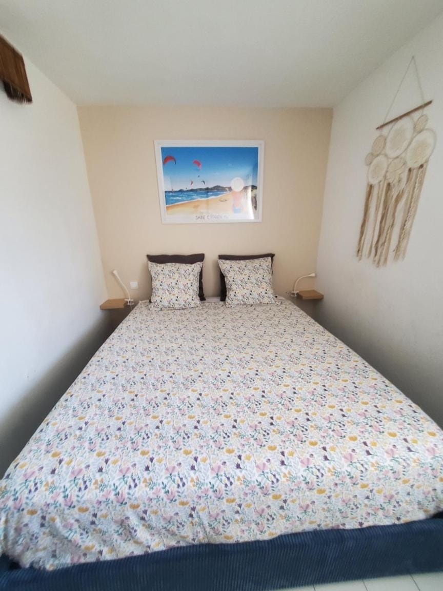 Marina St Cyprien Apartment in Saint-Cyprien