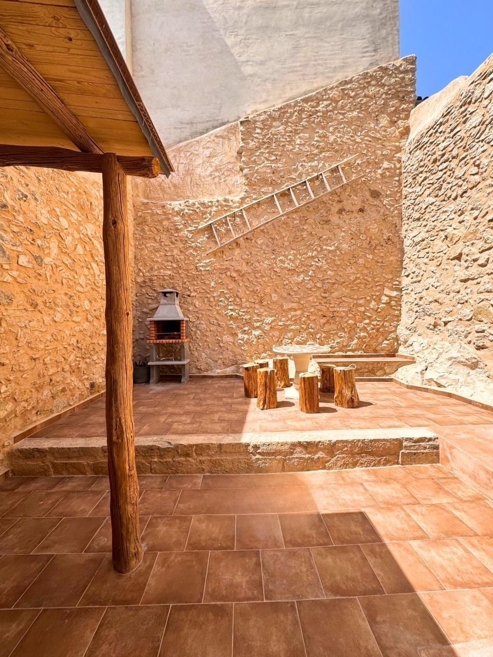 Patio, Balcony/Terrace