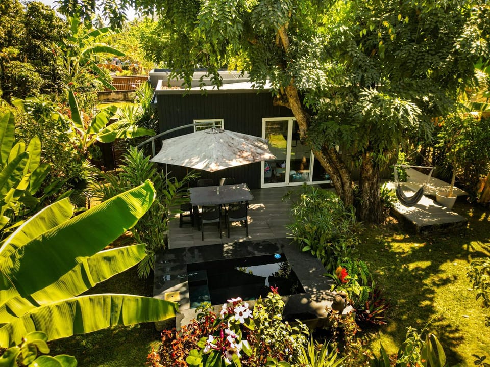 Patio, Garden