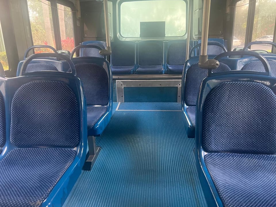 Free Shuttle to all Parks Shopping King & Queen Apartment in Orlando