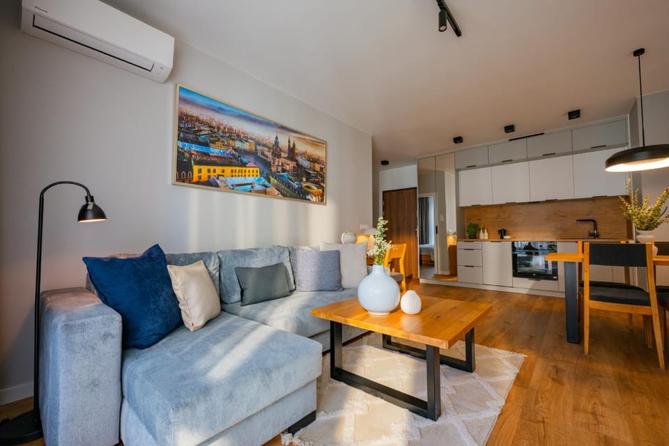 Kitchen or kitchenette, Living room, Seating area, Dining area, air conditioner