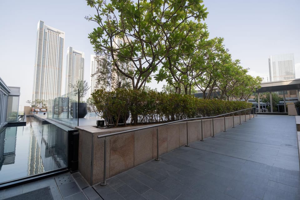 Property building, Day, View (from property/room), Balcony/Terrace
