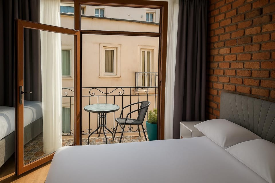 Balcony/Terrace, Photo of the whole room, Bedroom
