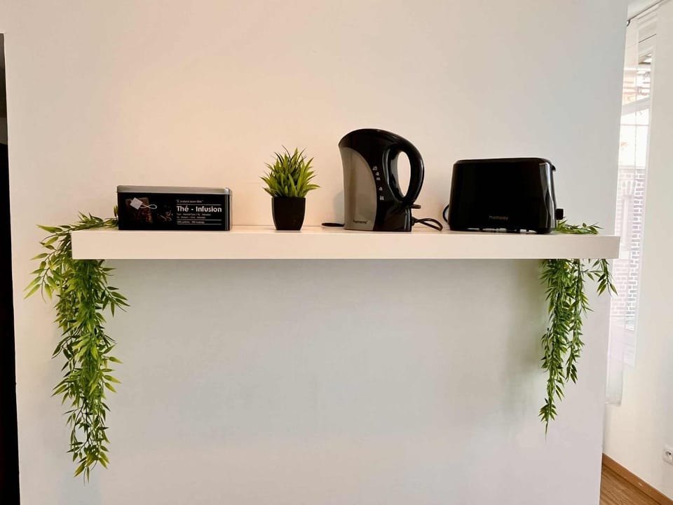 Coffee/tea facilities, Kitchen or kitchenette, toaster
