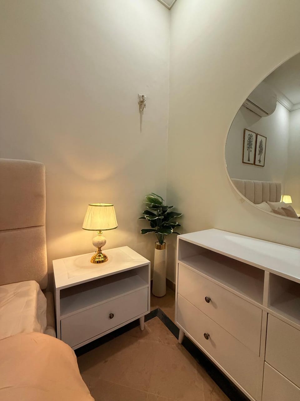 Designer 2BHK Suite, City Center Islamabad, 3300 sq ft House in Islamabad
