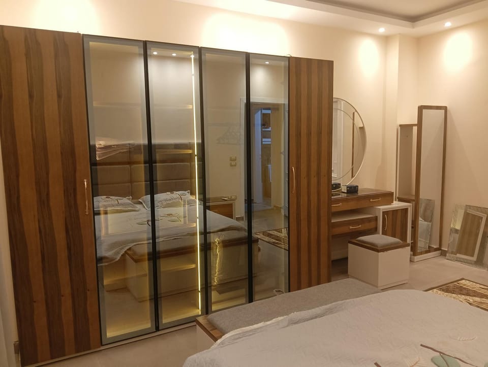 Wight Rose Apartment in New Cairo City
