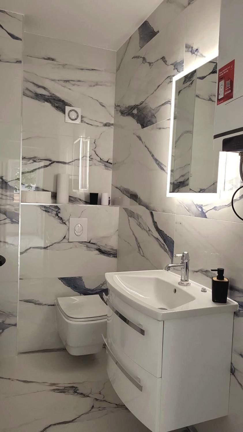 Toilet, Bathroom