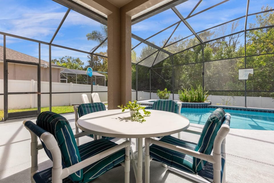 Patio, Pool view, Swimming pool