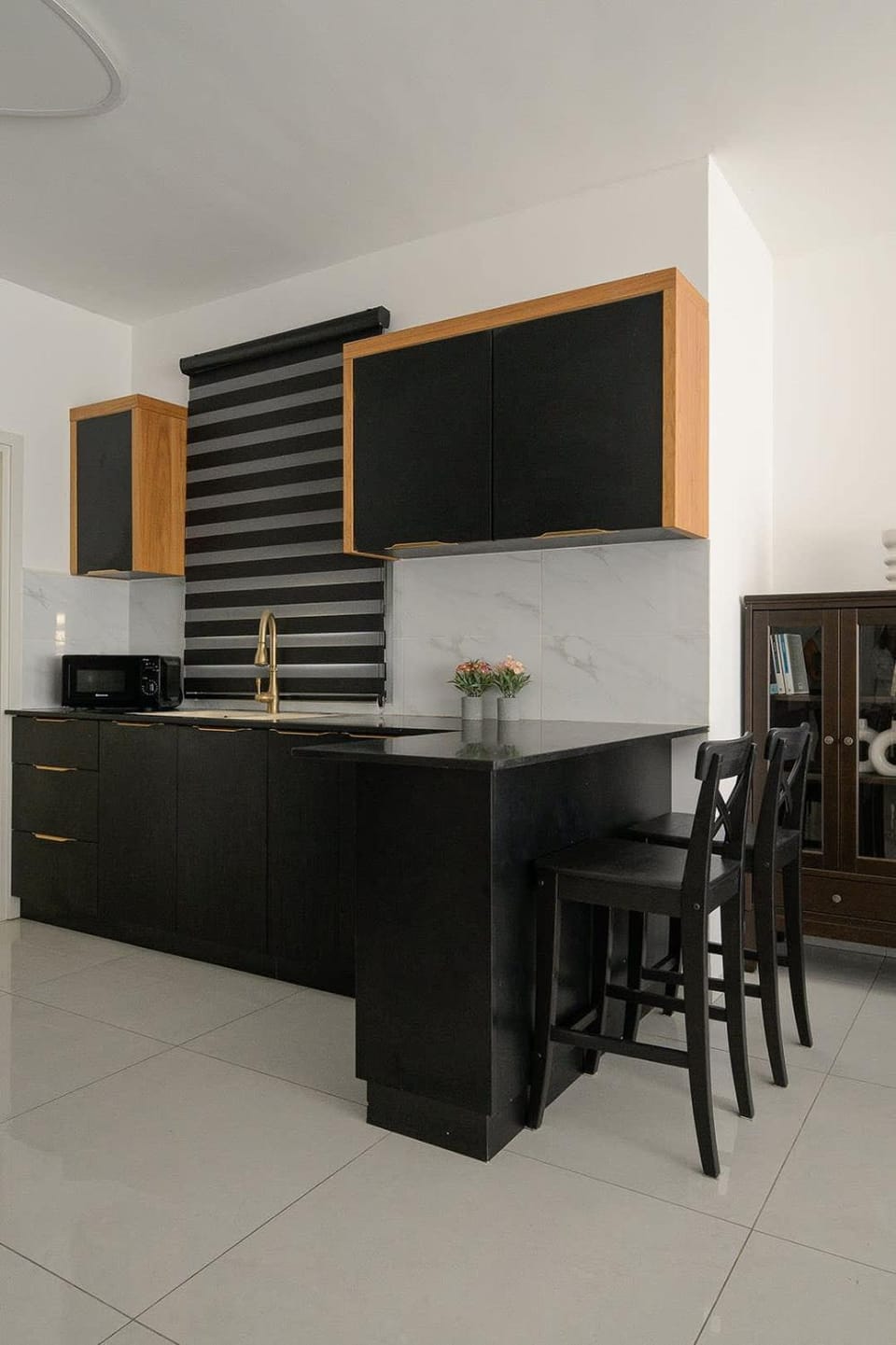Most perfect 4-BDR with jacuzzi BY MadrigalRentals Apartment in Haifa District