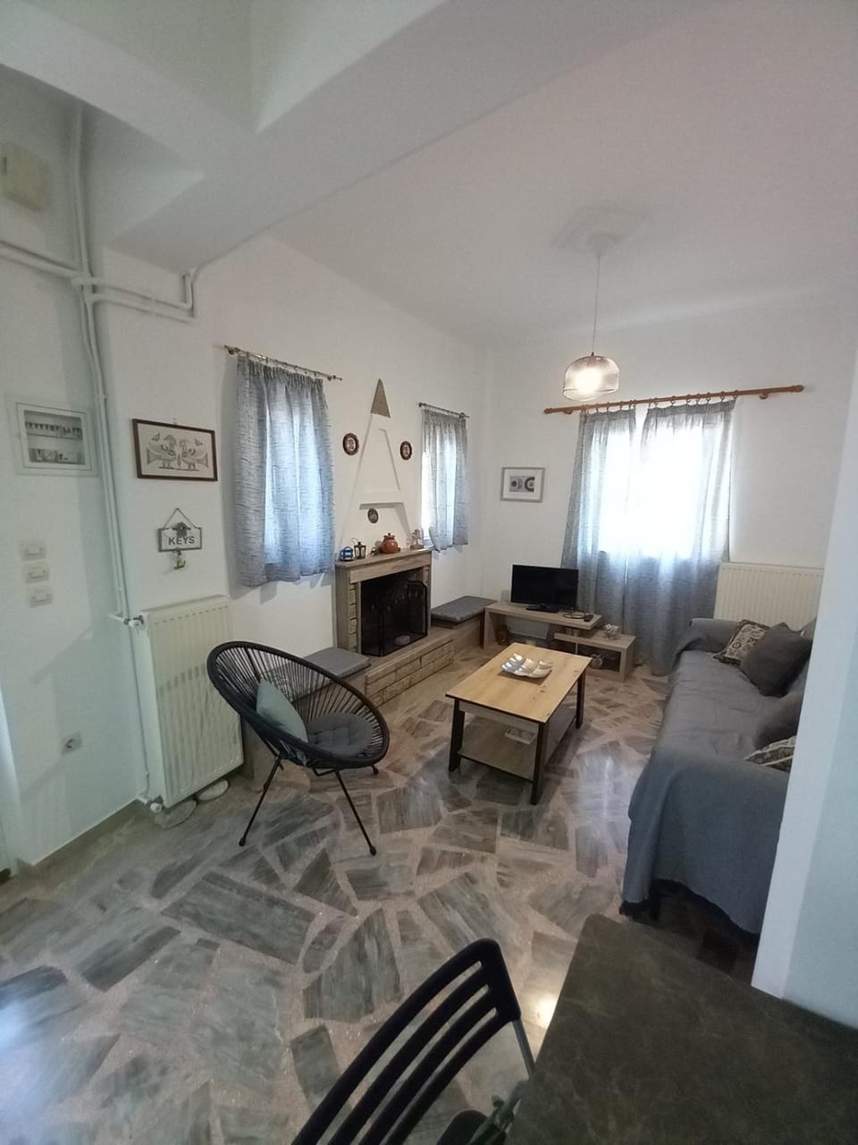 TV and multimedia, Living room, Seating area