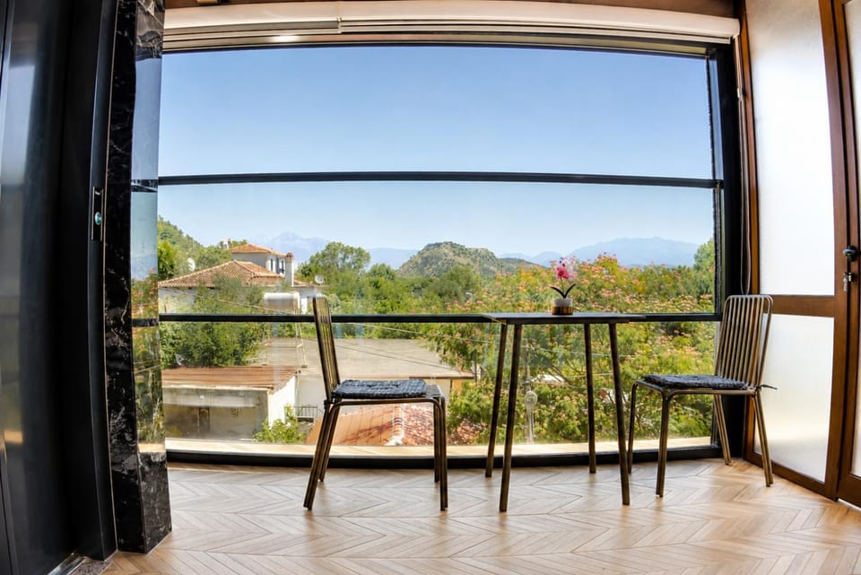 Natural landscape, View (from property/room), Balcony/Terrace, Mountain view