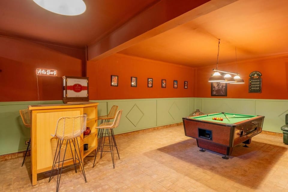 Billiard, Billiard, Game Room