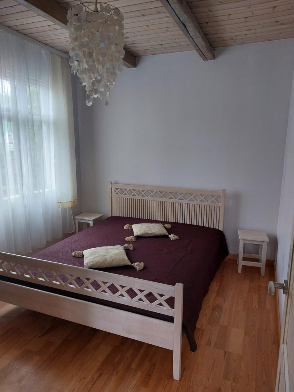 Bed, Photo of the whole room, Bedroom, internet