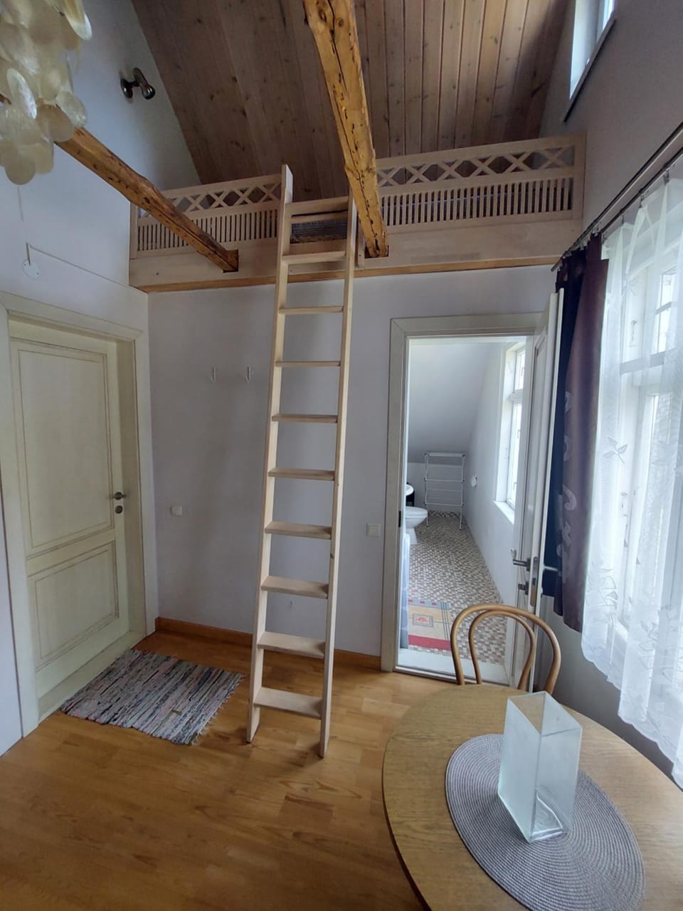 Dining area, bunk bed