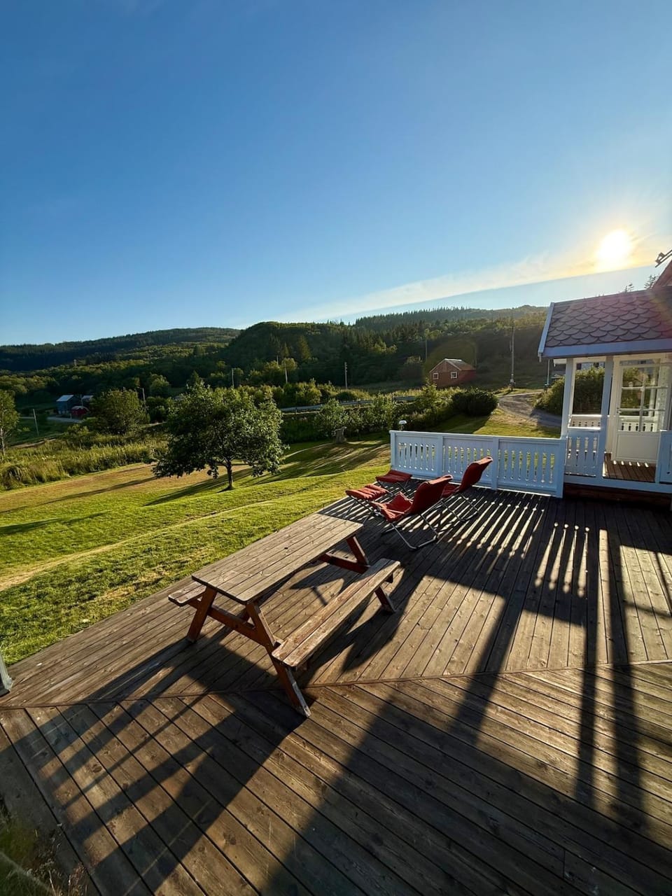 Day, Garden view