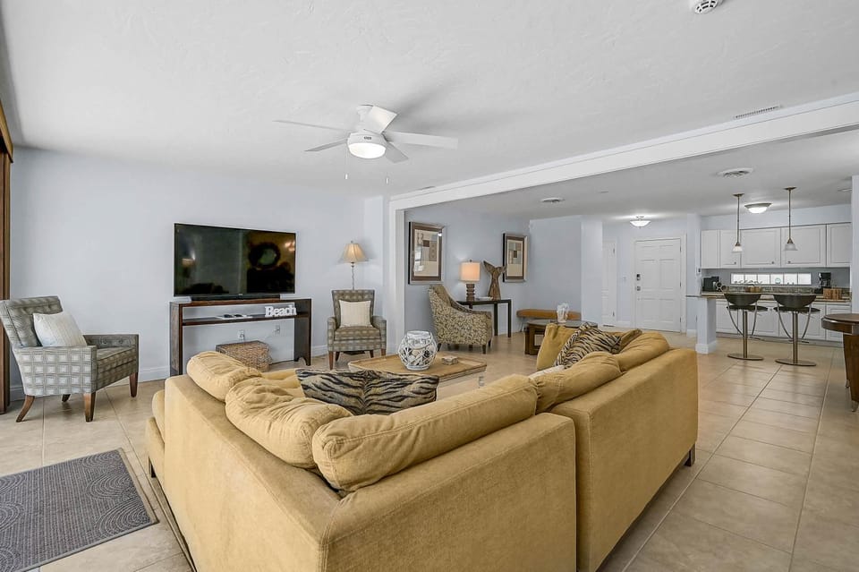 1830 Upper Cove Terrace House in Gulf Gate Estates