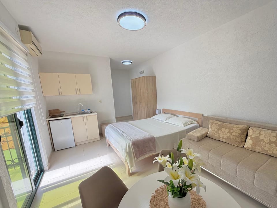 Apartments Lj Apartment in Ulcinj Municipality