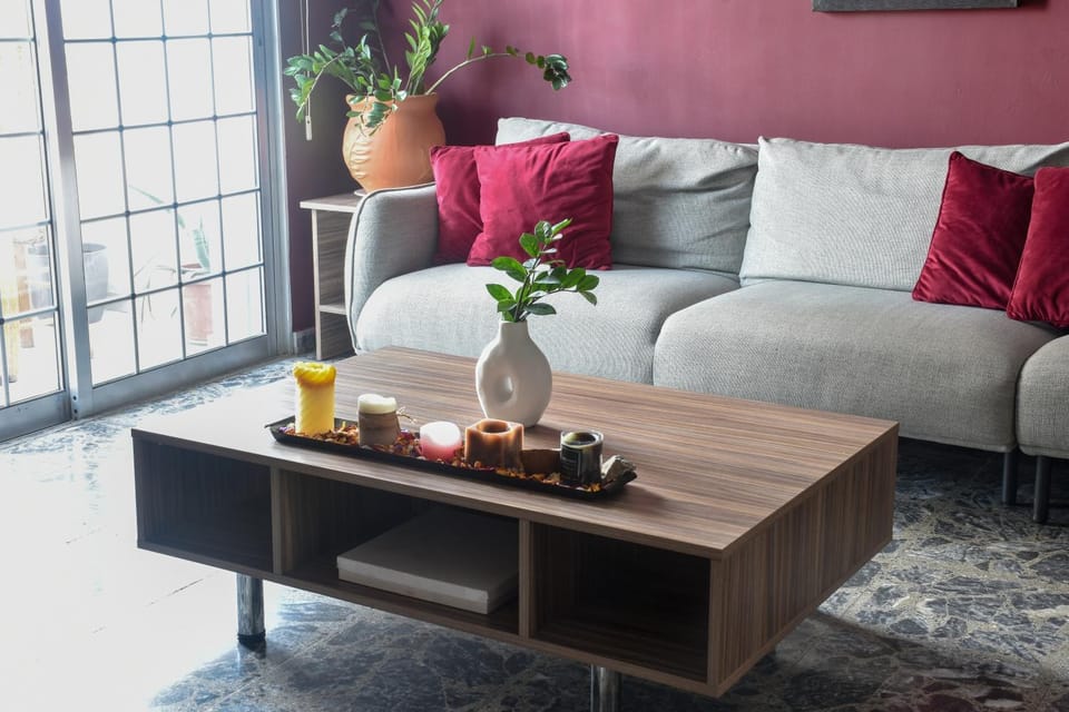 Living room, Seating area