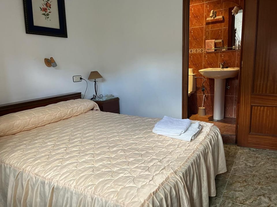 Pensión San Francisco Bed and Breakfast in Asturias
