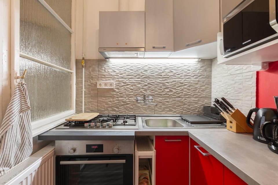 VIG26 Bright and spacious apt by the Rákóczi Market Hall Apartment in Budapest
