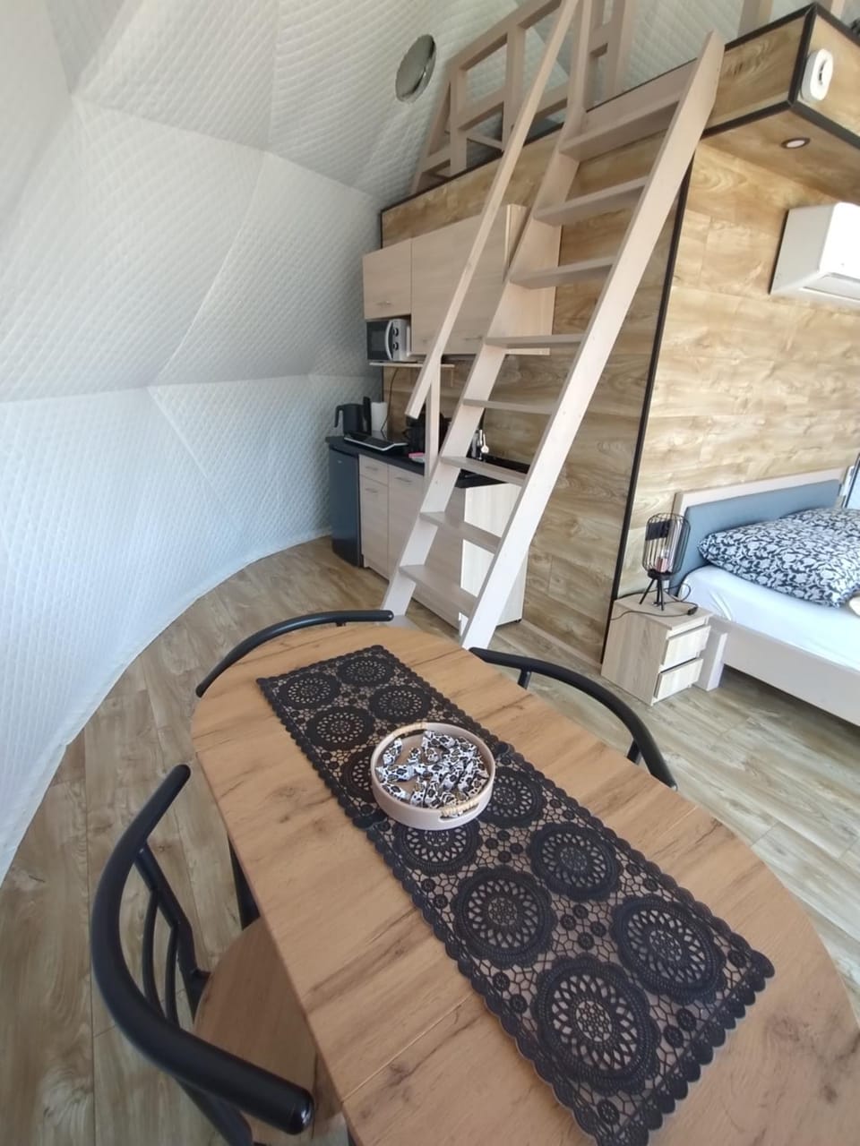 MB Glamp Luxury tent in Lesser Poland Voivodeship