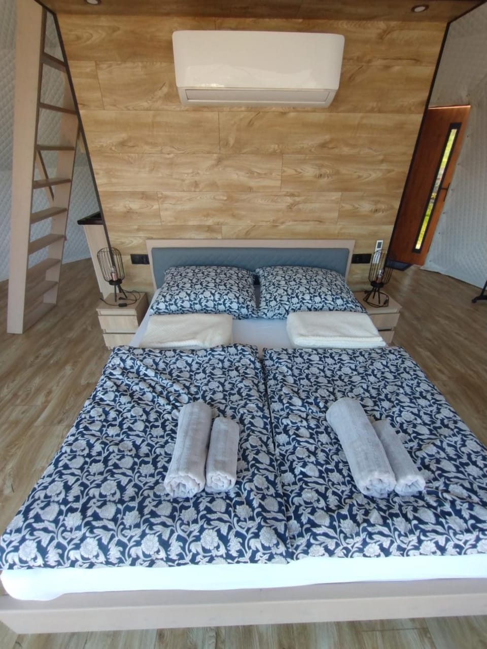 MB Glamp Luxury tent in Lesser Poland Voivodeship