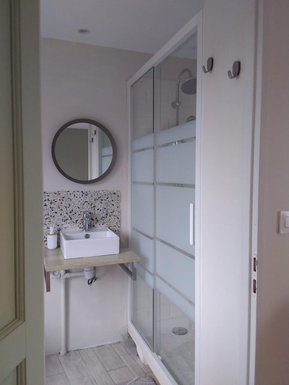 Chambre discrète 2 à 3 pers Vacation rental in Hauts-de-France