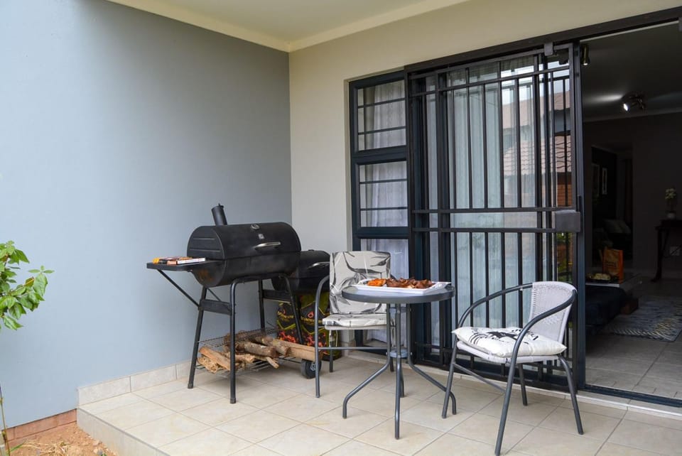Patio, BBQ facilities, Balcony/Terrace
