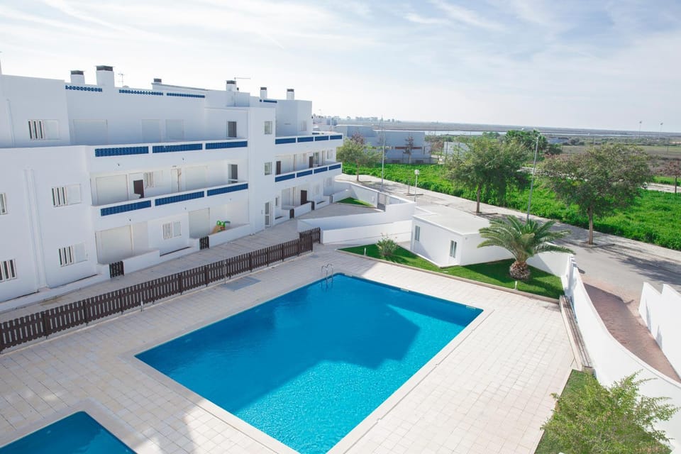 Patio, Bird's eye view, Garden, Hiking, On site, Garden view, Pool view, Swimming pool