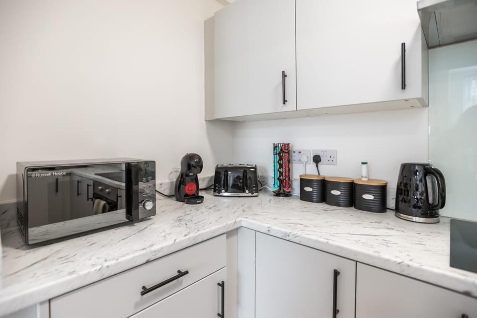 Stylish 4 Bed House In Chorley House in England