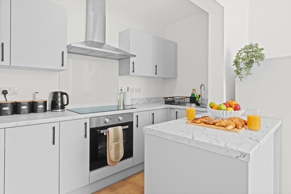 Kitchen or kitchenette, stove